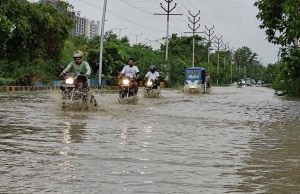 उत्तर प्रदेश के 33 जिलों में भारी बारिश का अलर्ट, प्रशासन हाई अलर्ट पर