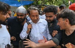 सोनम वांगचुक के समर्थन में आंदोलन तेज, संसद मार्च के बाद सुरक्षा बढ़ाई गई